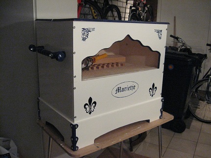 The Hobby Crank Organ